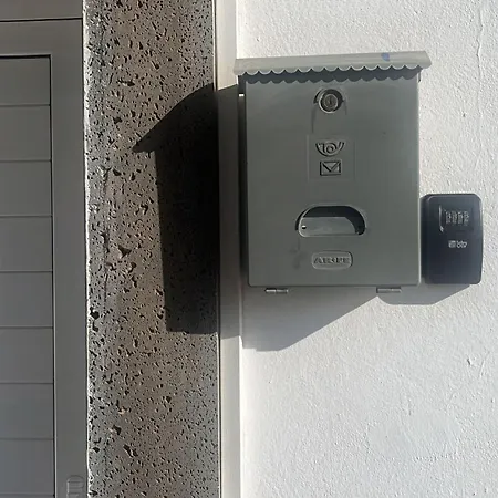 Ideal 3 Apartment