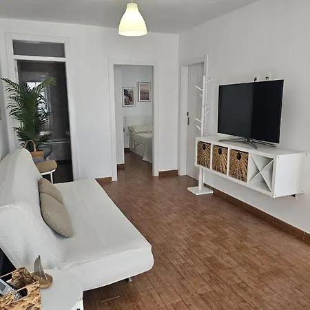 Ideal 3 * Playa Honda (Lanzarote)